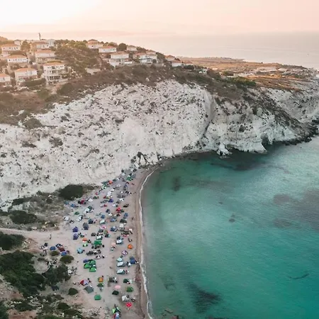 Izmir çeşmede Yazlık Kışlık Daire