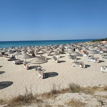 Izmir Cesmede Yazlik Kislik Daire Apartament *